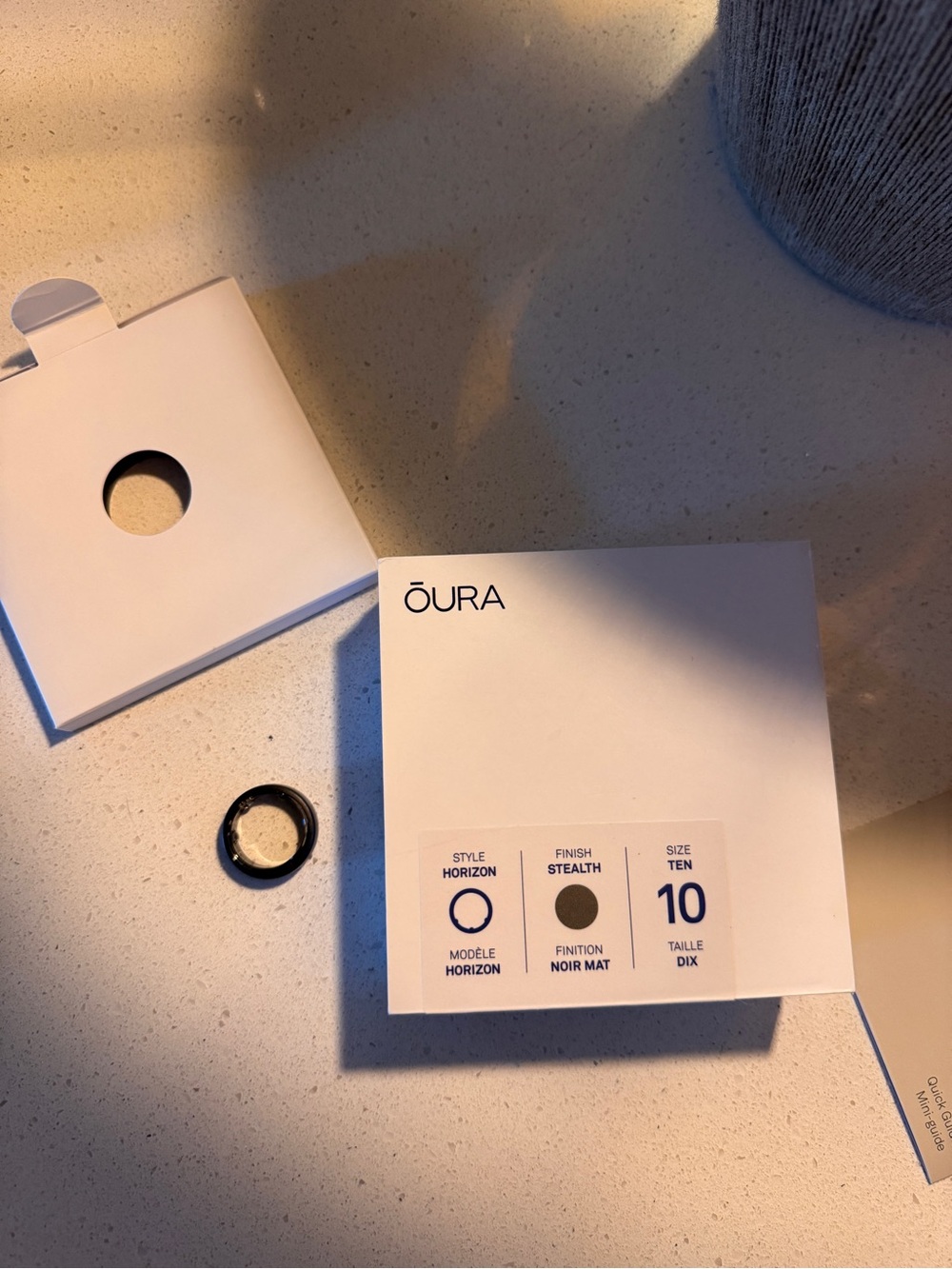 Oura Horizon Ring in Stealth Black 10